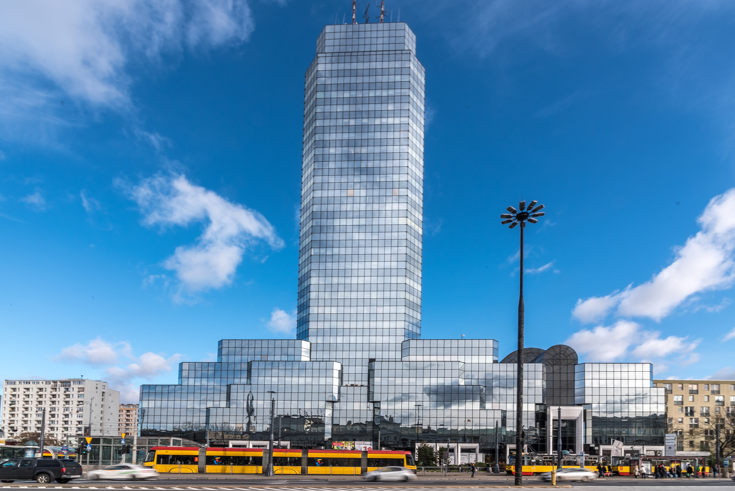 Zdjęcie architektury budynku Błękitny Wieżowiec (dawniej Polimex-Cekop)